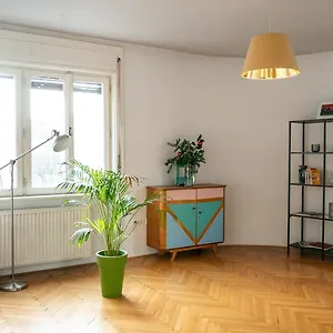 Apartment Family Friendly In The Center, Ljubljana